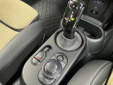 弊社お客様より頂いた下取車やデモカーが在庫の殆どを占めています。車の経歴や整備記録が分かり、ご安心してお車をお選び頂ける正規ディーラーならではのラインナップでございます。