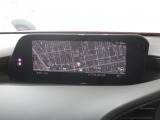 マツダコネクトの8.8インチワイドセンターディスプレイです。『Android Auto』『Apple CarPlay』や独自のコネクテッドサービスに対応したインターフェイスシステムです。