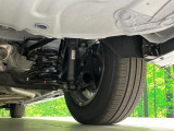 お車を安心してお乗りいただく為には、足回りの定期点検が欠かせません。サービスサポート(有償保証)では無料点検もご提供しており、安心のカーライフをお過ごしいただけるサポート体制が整っています。