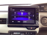 ドライブの必需品。見やすい・使いやすいHonda純正のメモリーナビを搭載しています。