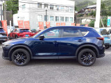 新車ショールーム、サービス工場が併設されている中古車展示場ですので、ドライブがてら是非一度ご来店下さい!