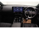 【新車保証継承付】レクサスディーラーにてメーカー新車保証継承をしてご納車いたします。初年度登録より5年間・走行10万kmまで。詳細はスタッフにお問い合わせくださいませ。