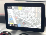 ●純正ナビ:一体感のあるナビは、高級感ある車内を演出してくれます。Bluetooth再生などオーディオ機能も充実しておりますので、運転もより楽しめます♪