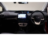 必要な装備を使いやすい位置に配置した機能的な運転席まわり。操作感や車両感覚など、ぜひ運転席に座って確かめてください。