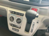 中古車を買うことの 「不安」 「心配」 も一緒に解決させて下さい♪ ディーラーならではの 「安心」 「ご満足」 を提供致します。