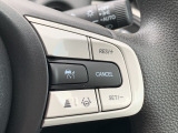 ■アダプティブクルーズコントロール(ACC)■前走車との車間距離を維持しながら、設定した車速内で自動的に加減速の支援を行います。高速道路や長距離運転の際に便利な機能です!