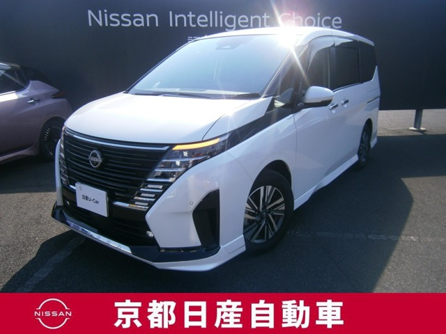 セレナ 1.4 e-POWER ハイウェイスターV