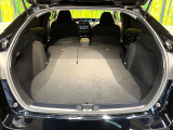 後席を格納すると、これだけの広さが!シーンに合わせたシートアレンジで、大きな荷物も積むことが出来ます♪