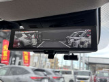 大好評「インテリジェントルームミラー」!車両後方のカメラ映像がミラーに映るので、乗員や荷物が多くても安心♪夜間や悪天候の日でもクリアな映像で視界良好です◎