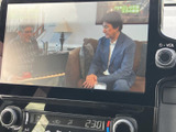 停車中にテレビや動画を楽しめます。休憩時間や待ち時間に、エンターテイメントを満喫できます。快適な時間を過ごせます。