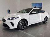 群馬BMWプレミアムセレクション前橋は認定中古車販売のスペシャリストとして品質へのこだわり、特に喫煙歴の無いだれもが気持ちよく購入検討いただける車両を展示しております。遠方からもお問い合わせください。