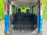 普段のお買い物や通勤、送迎等に十分な荷室スペースを確保しております。セカンドシートを倒すと、大きな荷物の積載も可能です♪