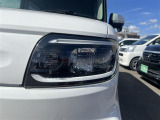 軽・車検の看板と電光掲示板が目印です!届出済 未使用車をお探しの方はこちらの看板を目印にお越しください。※似たような看板のお店がございますのでお間違えのないようご注意ください。