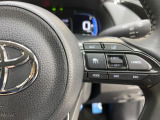 【レーダークルーズコントロール】高速道路での長距離走行が楽に!!自動で速度を保つクルーズコントロールが、衝突軽減システムと連携し、前方の車両を感知して車間を保つように速度調節してくれます!!