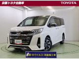大きく開いたフロングリルに太い横ラインがボディのワイドさを強調する【ノア】4WD。随所に施されたメッキ加飾がよりシャープさを際立たせる特別仕様車W&times;BIIIです。