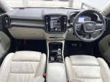 XC40 B4 AWD インスクリプション 4WD