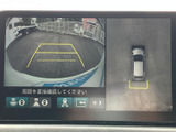 バックモニターで、狭い場所での駐車も安心。後方の状況を安全に確認できます。