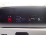メーターがシンプルで見やすく運転しやすくなっております!
