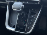 【 シフト 】スムーズなシフトチェンジで快適にお車を操縦していただけます!