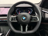 BMW専門のメカニックが、100項目にも上るポイントを徹底的にチェック。交換基準に達した部品があれば、弊社負担にて交換後、お客様へご納車致します。