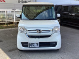 お客様に安全で快適なカーライフをお送りいただくために、中古車にも高いレベルの品質基準を設け、その基準に従って、全ての中古車について納車前整備を実施しています。