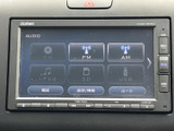 お好みの音楽をクリアな音質で楽しめるオーディオ。CDやUSBなど、様々なメディアに対応しています。快適なドライブのお供に最適です。