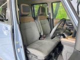 運転席シート廻りは使用感も少なく、良好な状態となっています。丁寧に使われていたことがよくわかりますね。
