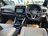 納車から1ヶ月を目安に無料点検を受けていただけます。(最寄りの日産のお店でも可能です)