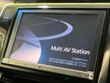 【純正8型ナビ】純正8インチナビを装備。存在感のある大画面はインパクト大!ナビ利用時のマップ表示は見やすく、テレビやDVDは臨場感がアップ!いつものドライブがグッと楽しくなります♪