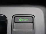 ECONスイッチの効果とあなたの運転で、クルマと力をあわせ「燃費向上=ガソリン代の節約=CO2 削減」のチャレンジをお楽しみください。