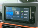 使いやすいナビ・オーディオシステムが、快適なドライブをサポートします。音声操作も可能で、運転に集中できます。カーライフを豊かにします。