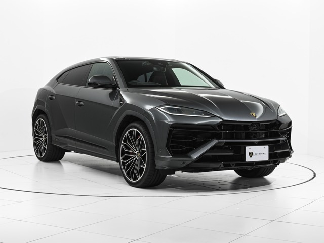 ウルス  SE 4WD