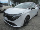 【納車前点検】法定12ヶ月点検+エンジンオイル&エレメント交換+ワイパーリフィル交換等を弊社整備工場にて実施。