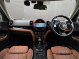◆LIBERALAは、輸入車選びの新たなスタイルを提案するインポート・セレクト・ブランドです。オーナー様となる方がクルマから直接感じる感性を第一にした、最良の一台との出会いをコーディネートいたします。