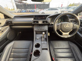 ◆内装の除菌消臭◆車内の細菌やカビを除去しニオイの元となる菌の抑制をします。様々な物質に直接反応して酸化・分解します!納車前クリーニングの人気の一つです!ご希望の際はスタッフまでお申し付けください。