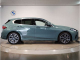 BMWでは重量配分にもこだわりがあり、FRモデルでは50:50とFFモデルでも60:40と前後の重量バランスにこだわり、軽快なハンドリングを実現しております。