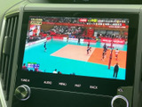 停車中にTVや映像を楽しめる機能が搭載。長距離移動や休憩時間のお供に最適です。快適な空間でリラックスできます。