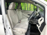 運転席シート廻りは使用感も少なく、良好な状態となっています。丁寧に使われていたことがよくわかりますね。