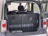 荷室はシートアレンジを行うことで広い荷室にすることが可能です 様々なシーンで活躍できますね