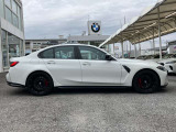 ★BMWエマージェンシーサービス:24時間、様々なトラブルの応急処置のアドバイス、出張修理やレッカー手配、お客様の交通手段やホテルの確保、そして場合によってはその費用までをも負担するというサービスです。
