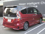 セレナ 1.2 e-POWER ハイウェイスターV 
