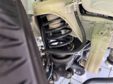 お車を安心してお乗りいただく為には、足回りの定期点検が欠かせません。サービスサポート(有償保証)では無料点検もご提供しており、安心のカーライフをお過ごしいただけるサポート体制が整っています。
