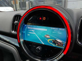 弊社お客様より頂いた下取車やデモカーが在庫の殆どを占めています。車の経歴や整備記録が分かり、ご安心してお車をお選び頂ける正規ディーラーならではのラインナップでございます。