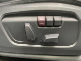 【メモリー機能付きパワーシート】運転手が代わってもボタン一つで設定ポジションに。常にご自身のドライブ設定が整います