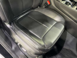 高品質な車両をご提供すること、保証体制はもちろん、何よりも、お客さまに安心と信頼を与えられる存在でなければなりません。そんな特別なスタッフになる、これが当社全スタッフの目標です。