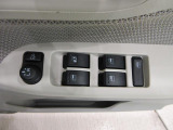 中古車は一物一価、同じようなお車でも、整備状況、外内装の状態など様々です。