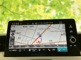 高精細な画面で、目的地までのルートをわかりやすく表示。ドライブの計画もスムーズに進められます。VICS WIDEによる渋滞情報も確認可能です。