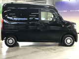 エンジンルーム、室内、クリーニング済みです。厳選したお車を屋内展示場にて展示中☆車両品質には自信がございます!ぜひ一度ご来店ください!!