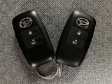 電子カードキーを携帯していれば、ドアハンドルやバックドアのリクエストスイッチを押すだけでドアの施錠・解錠気軽に出来ます。遠くはなれた場所からの操作も可能です。盗難防止のイモビライザー機能装備です!!!