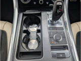 ドリンクホルダー周り